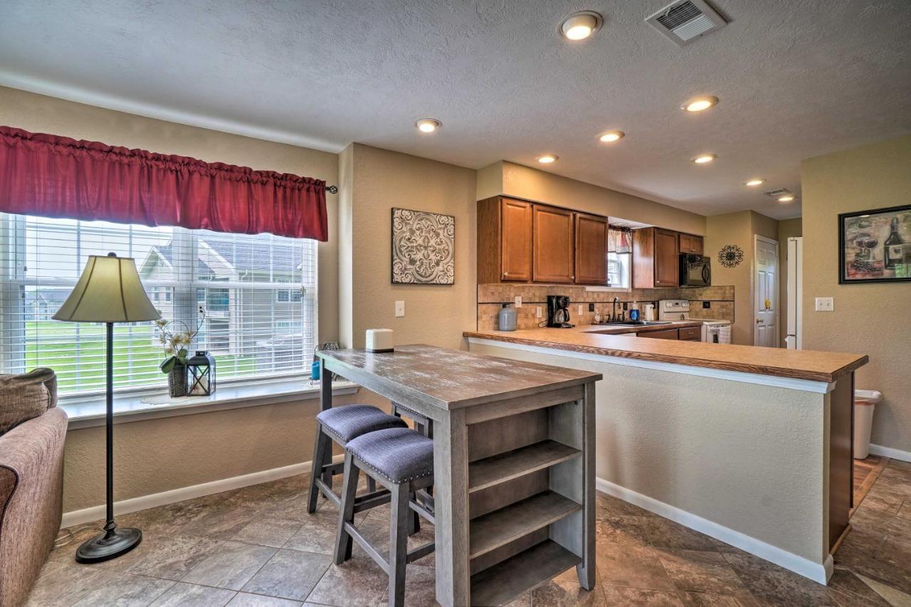 Branson Resort Condo With Scenic Patio And Pool Access Exteriér fotografie